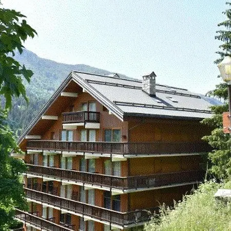 Renove 2 Pieces Avec Balcon Et Acces Piscine - Meribel - Fr-1-180-637 *